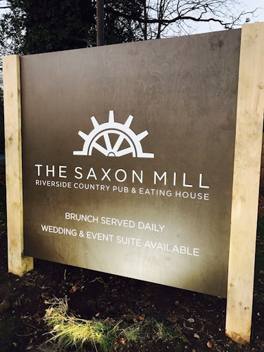 pub Post mounted signage