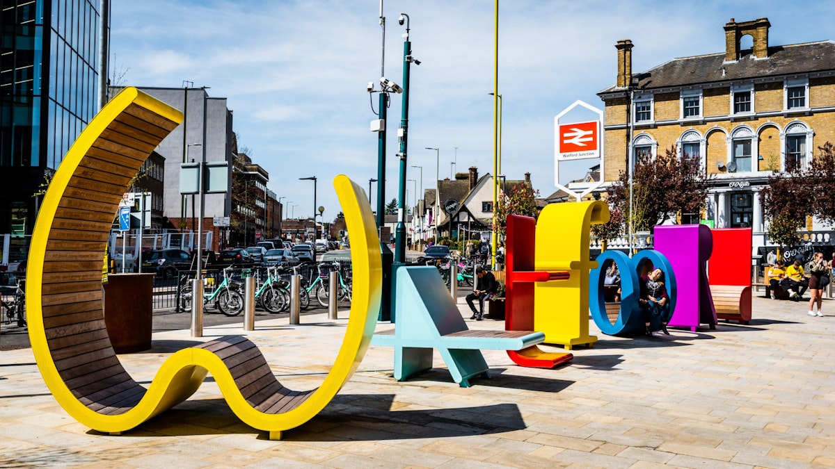 Realising the Architectural Vision