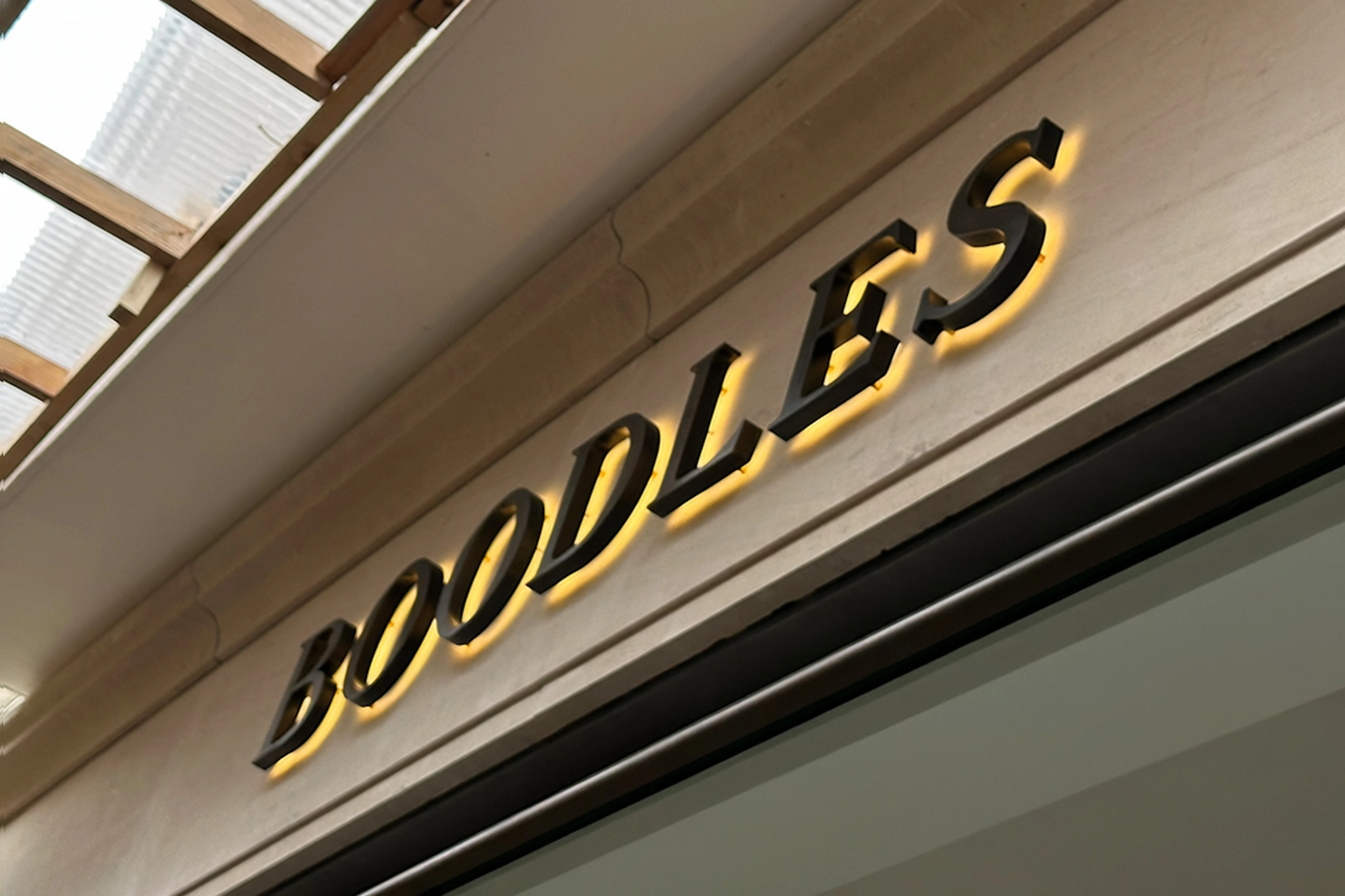 Boodles Halo Illuminated Letters