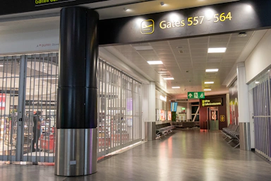 Gatwick Airport Column Cladding_3