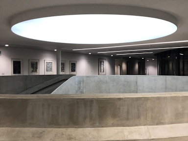 Hiscox York Stretch ceiling light box