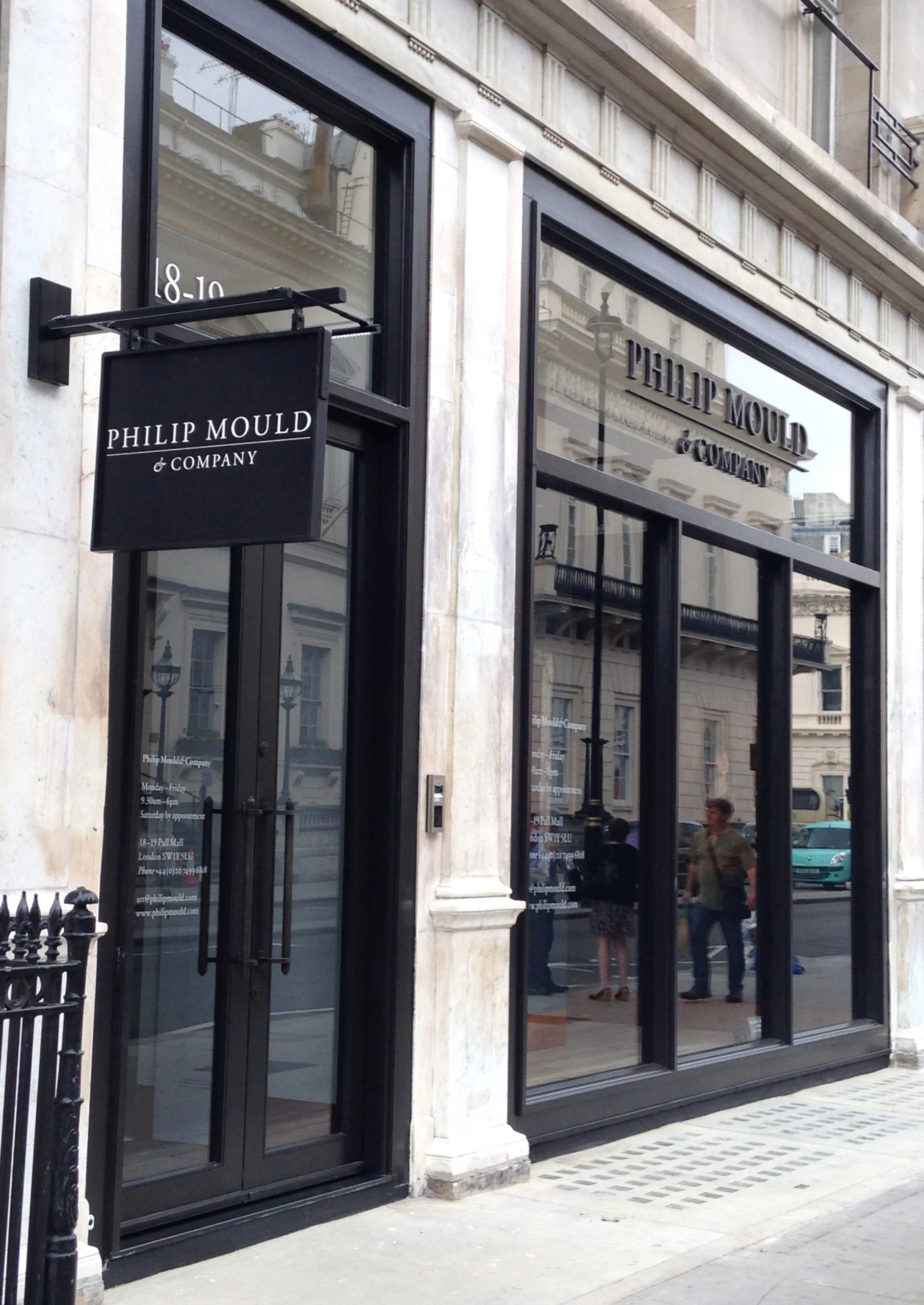 Moud Signage Fascia Signage | Fascia & Projecting Signage | NES