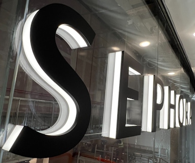 Sephora Halo Signage
