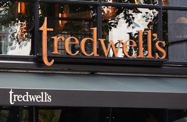 Treadwells Built Up Signage