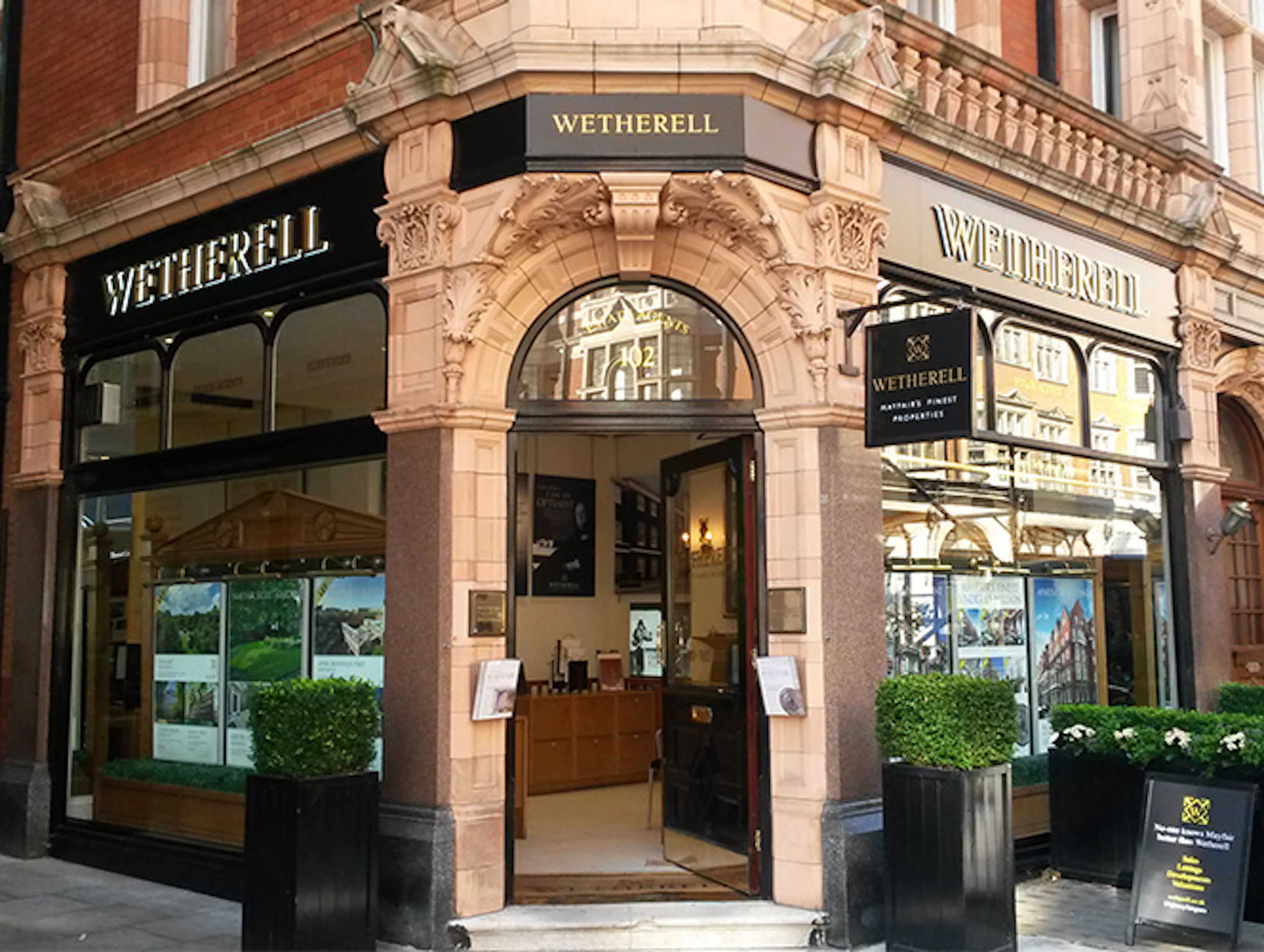 Retail & Mixed-Use Developments